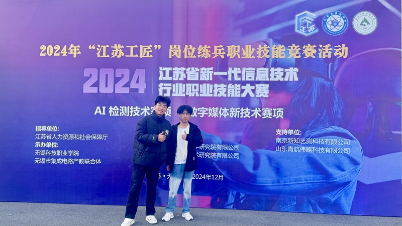 2BB7AD883EF92986A1FF1B2E73E45266.jpg